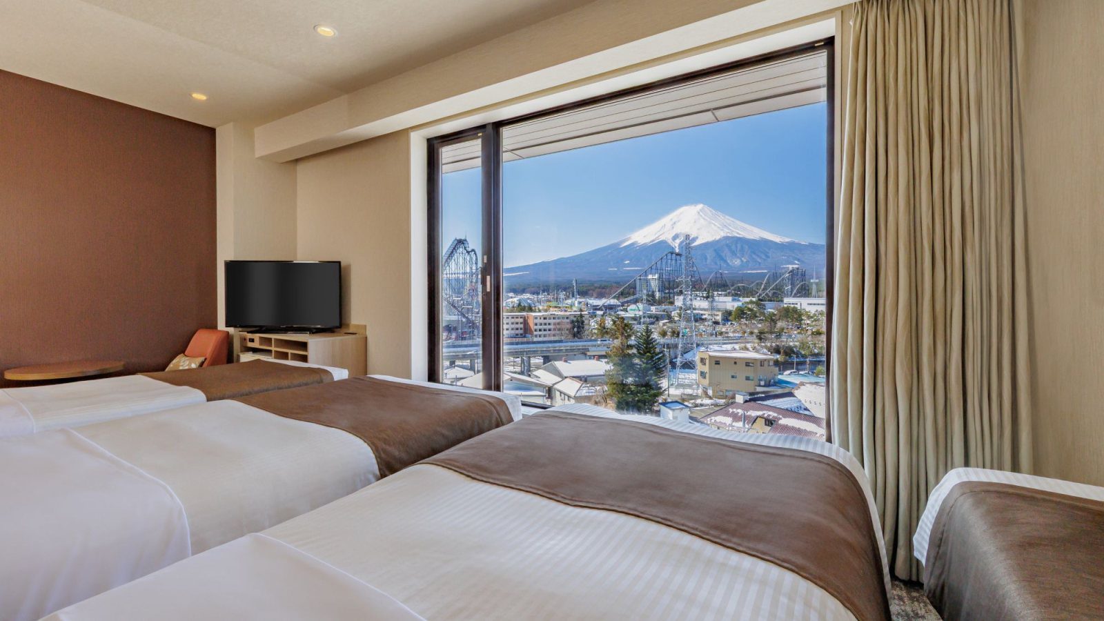 MYSTAYS 富士山展望溫泉酒店 舒適明亮富士山景觀雙床房