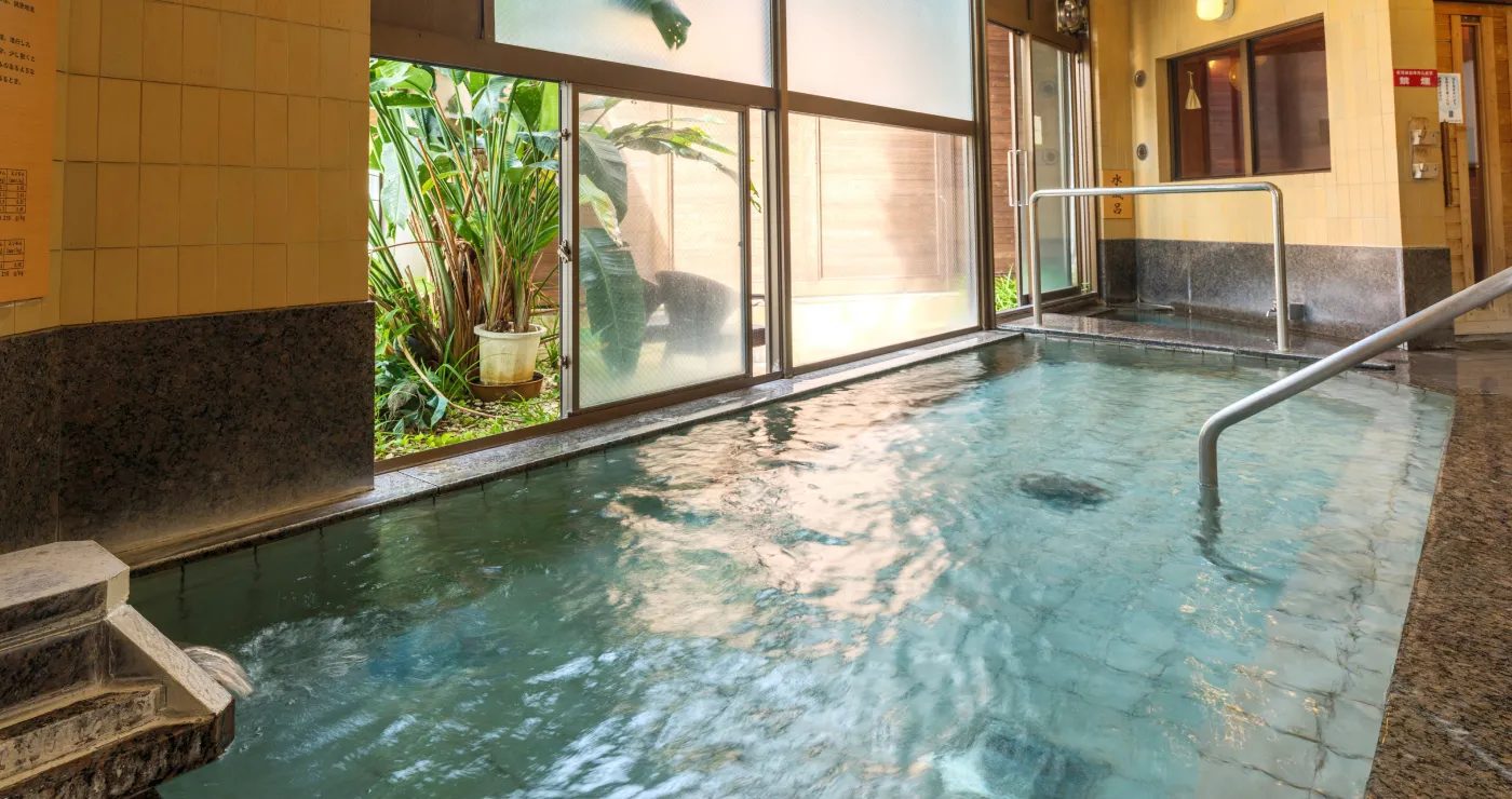 Wellness 之森 伊東 大浴場的內湯
