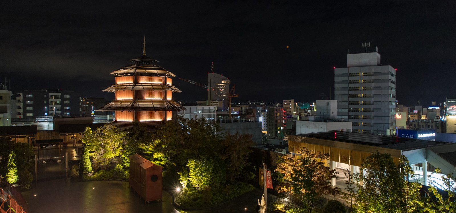 JR九州飯店 Blossom 大分 屋頂庭園夜景