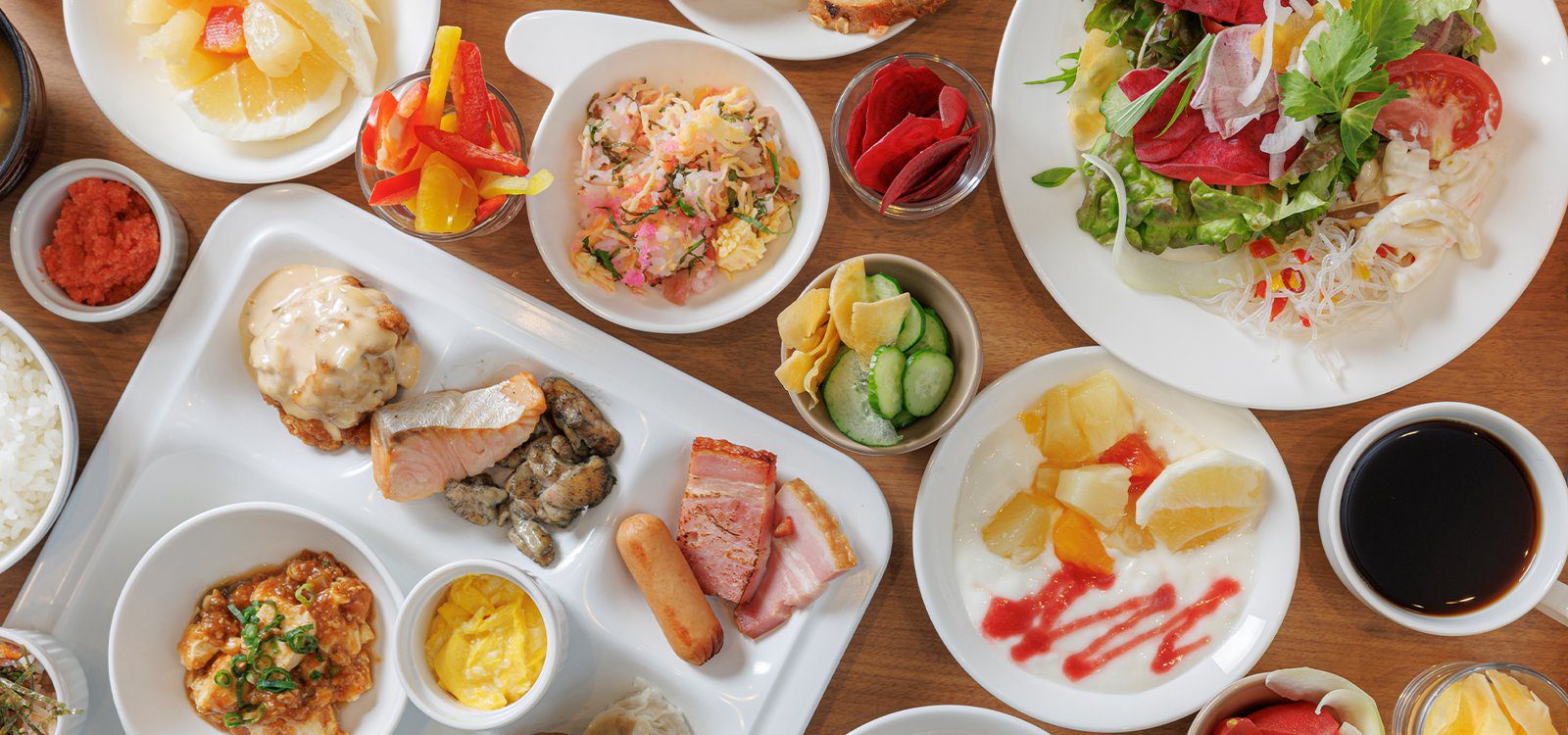 JR九州飯店 宮崎 自助早餐的沙拉與配菜