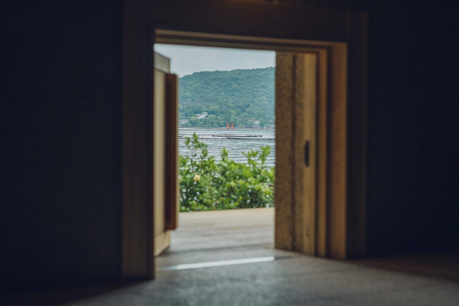 界 宮島 旅館的入口