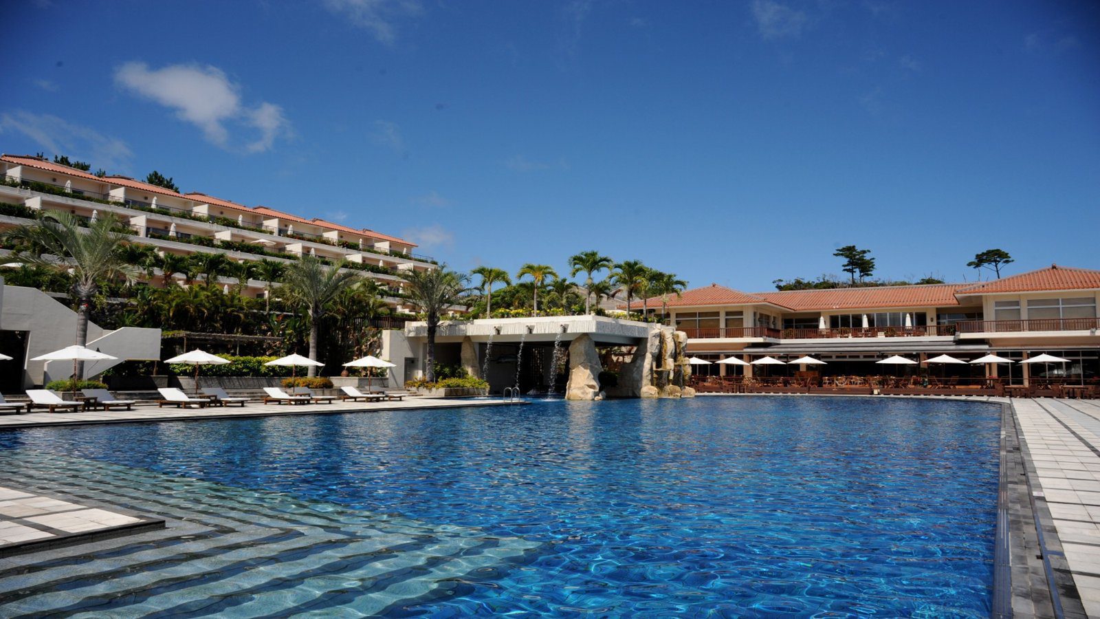 卡努佳度假村 Kanucha Resort