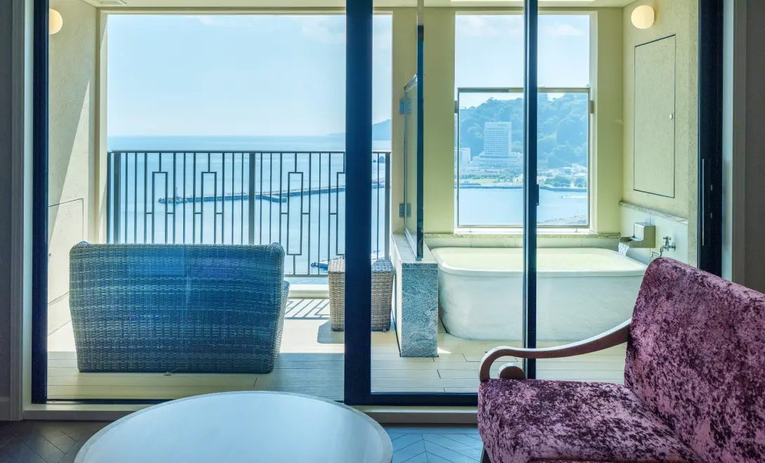 La Vista 熱海 Terrace Sky Room 的客房