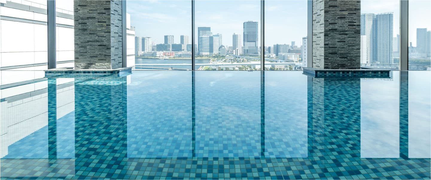 La Vista 東京灣 同層的泳池「GEKKO」
