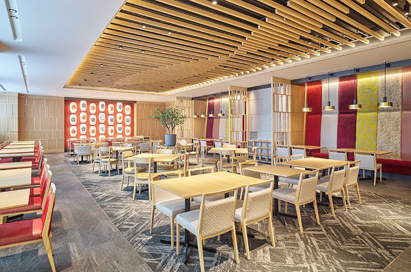 三井花園飯店 京都四条 餐廳 KOZUE 的用餐空間