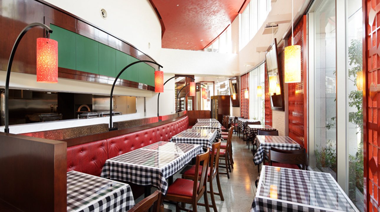 三井花園飯店 上野 Bosco Il Chianti 的店內座位