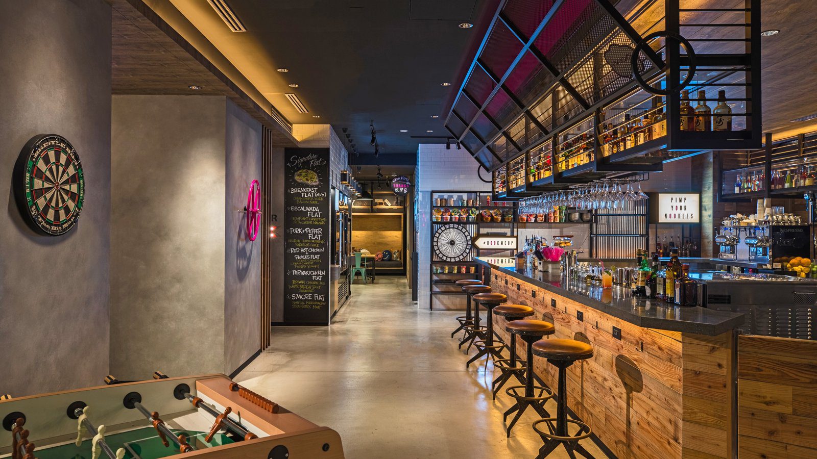 大阪本町 Moxy 酒店 Bar Moxy 吧檯