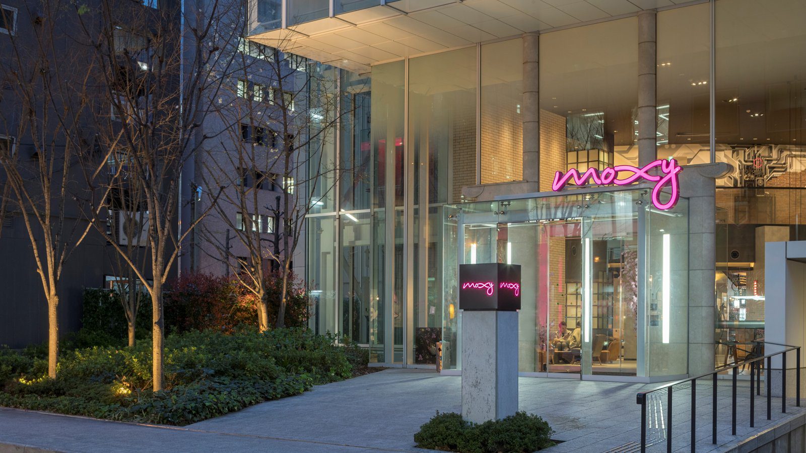 大阪本町 Moxy 酒店