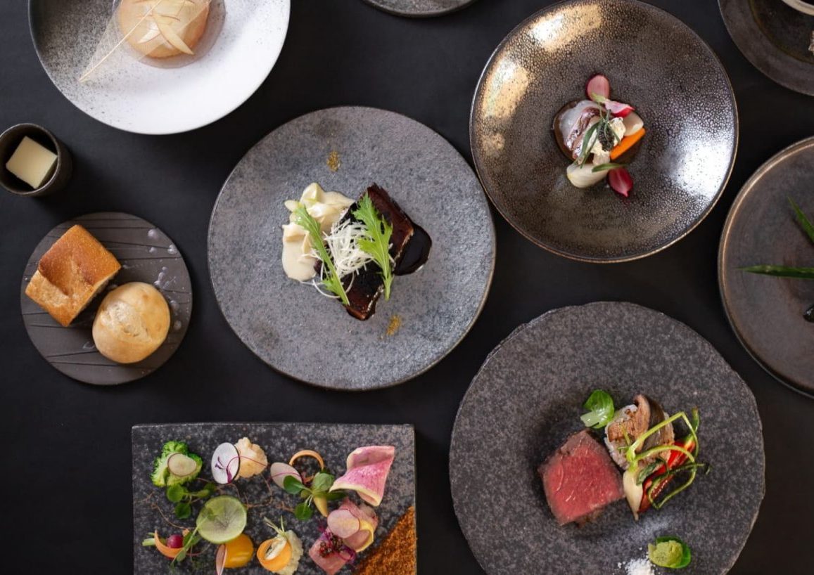 NIPPONIA HOTEL 伊賀上野 城下町 餐廳的料理