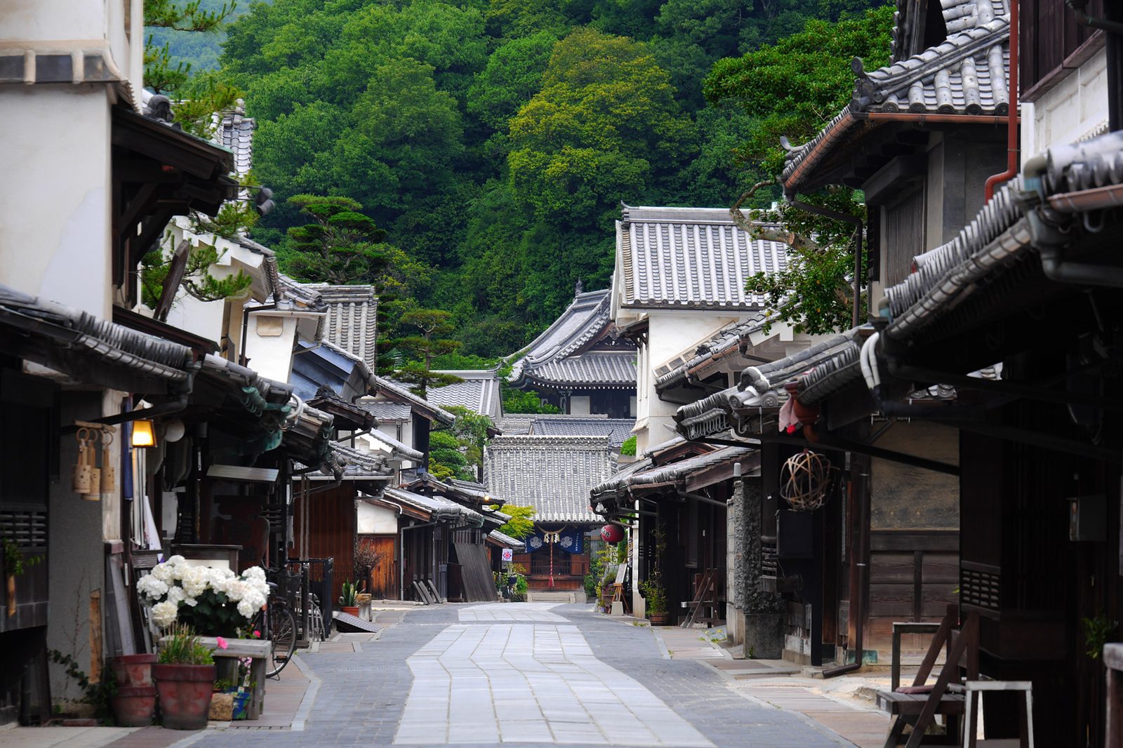 NIPPONIA HOTEL 竹原 製鹽町 重要傳統建造物群保存地區的老街