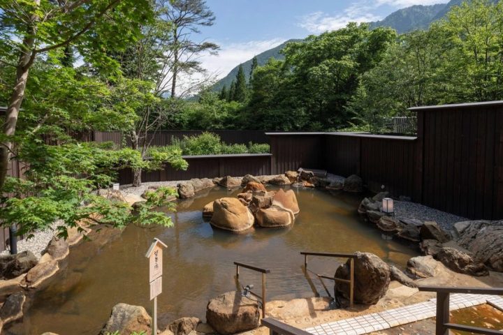 奧飛驒溫泉鄉 平湯 匠之宿 深山櫻庵