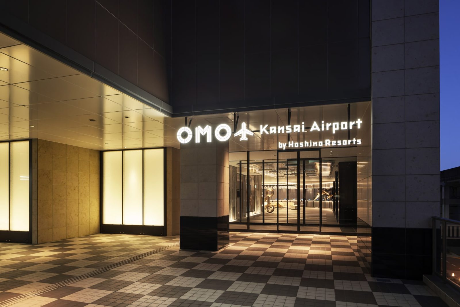 OMO 關西機場 by 星野集團 外觀與位置