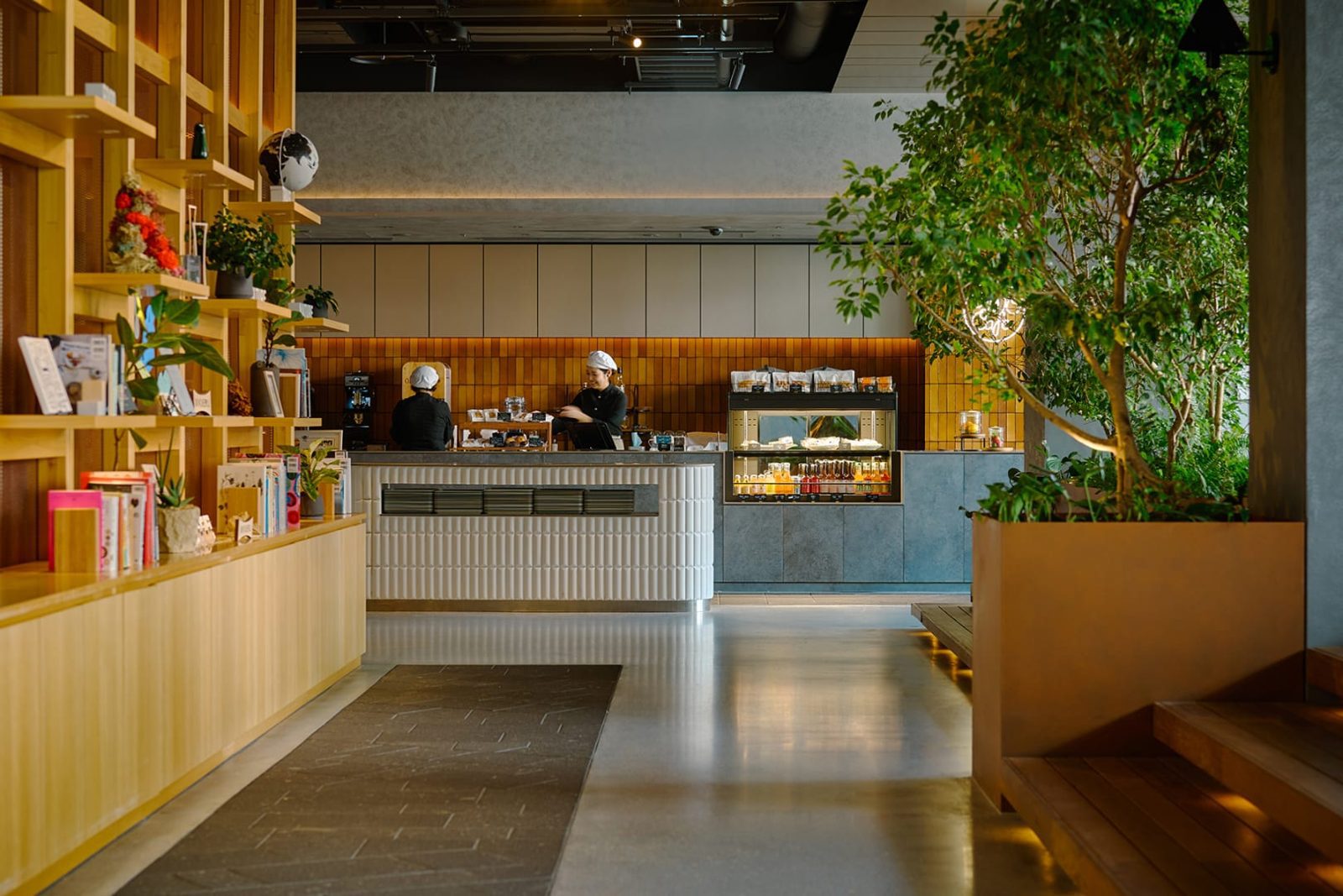 OMO5 熊本 by 星野集團 CAFE & BAR