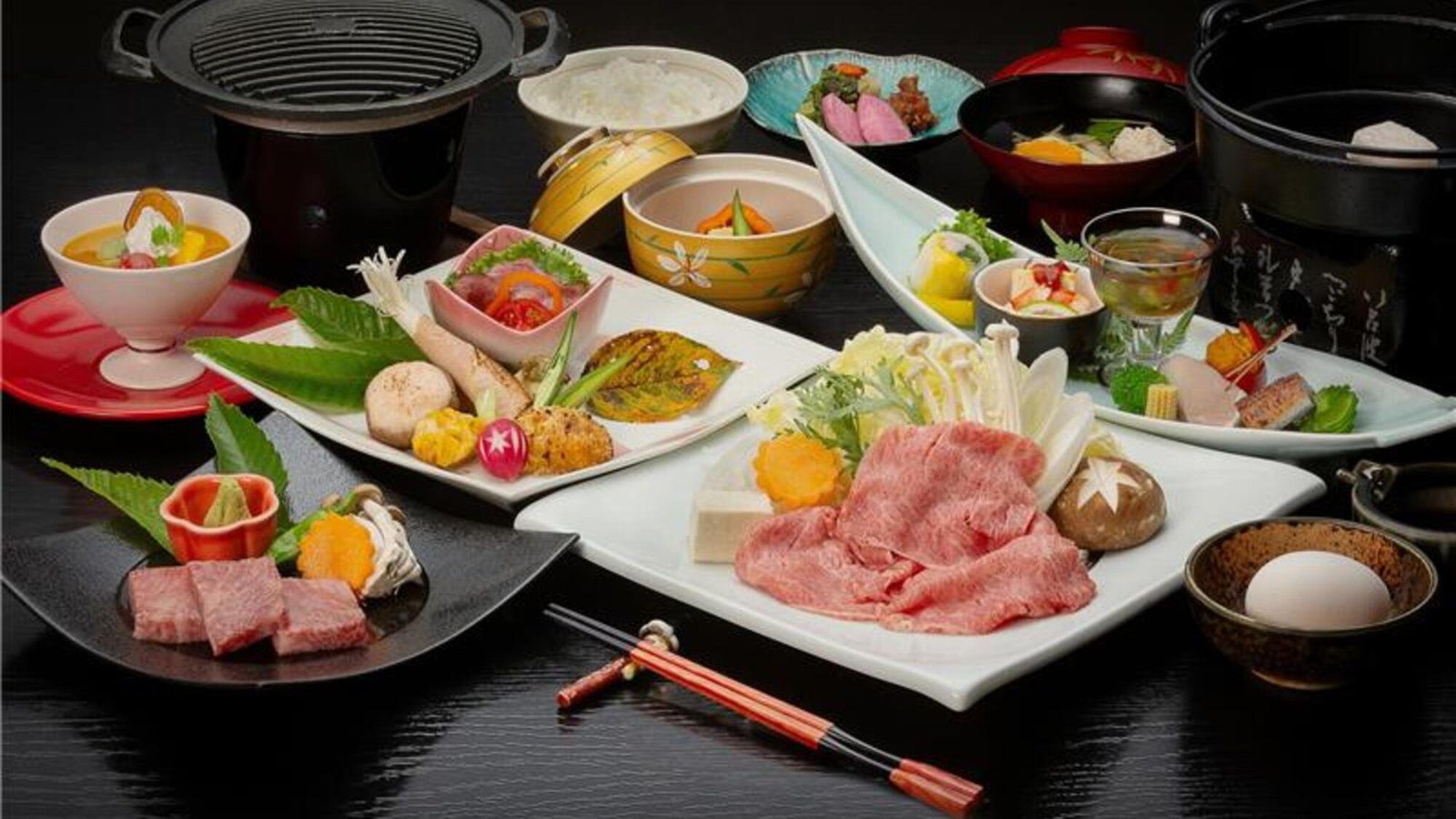 小野川溫泉 河鹿莊 米澤牛壽喜燒與牛排的肉三昧膳