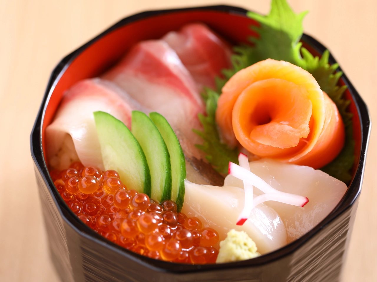 御宿 野乃仙台 早餐的海鮮丼