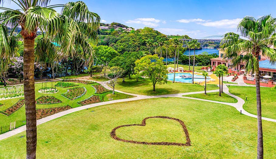 佐世保 Premium 西海橋 草坪與花圃的庭園