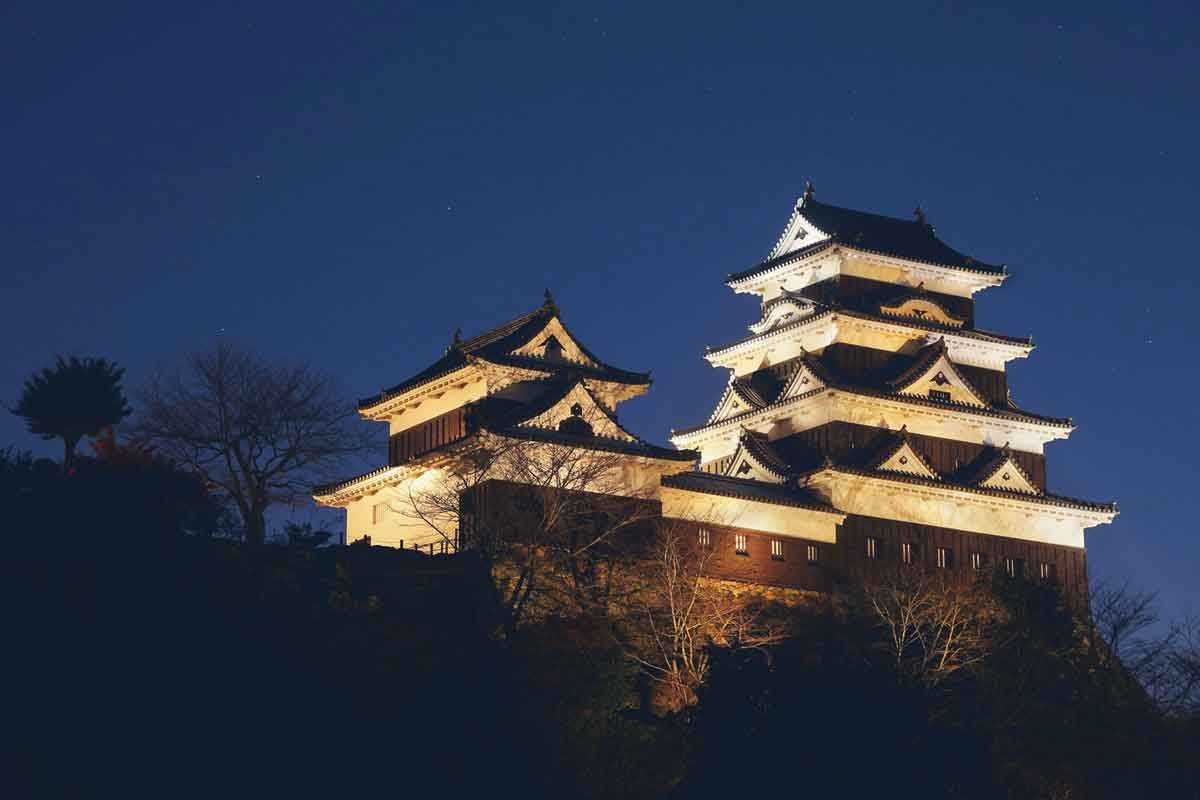 大洲城 Castle Stay 夜間點燈的天守與櫓