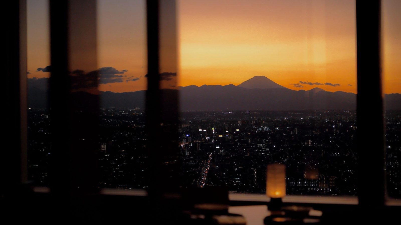 東京柏悅酒店 黃昏時的富士山