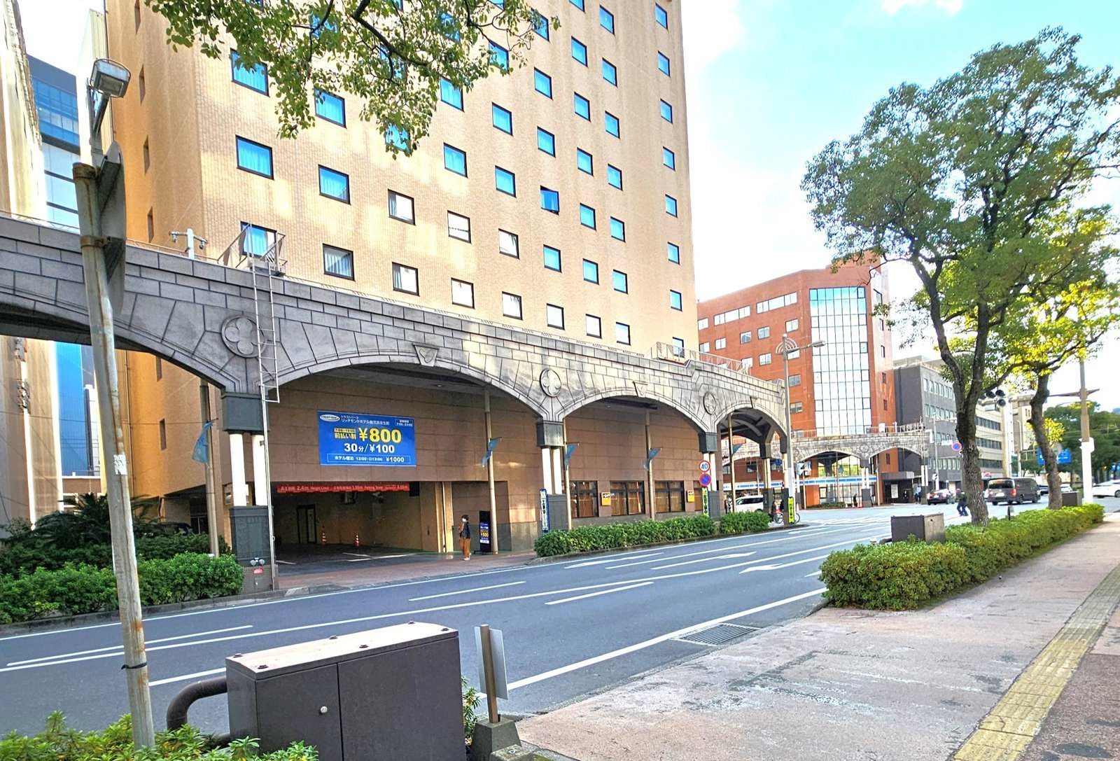 Richmond Hotel 鹿兒島金生町 飯店臨街建築與金生町路面街景