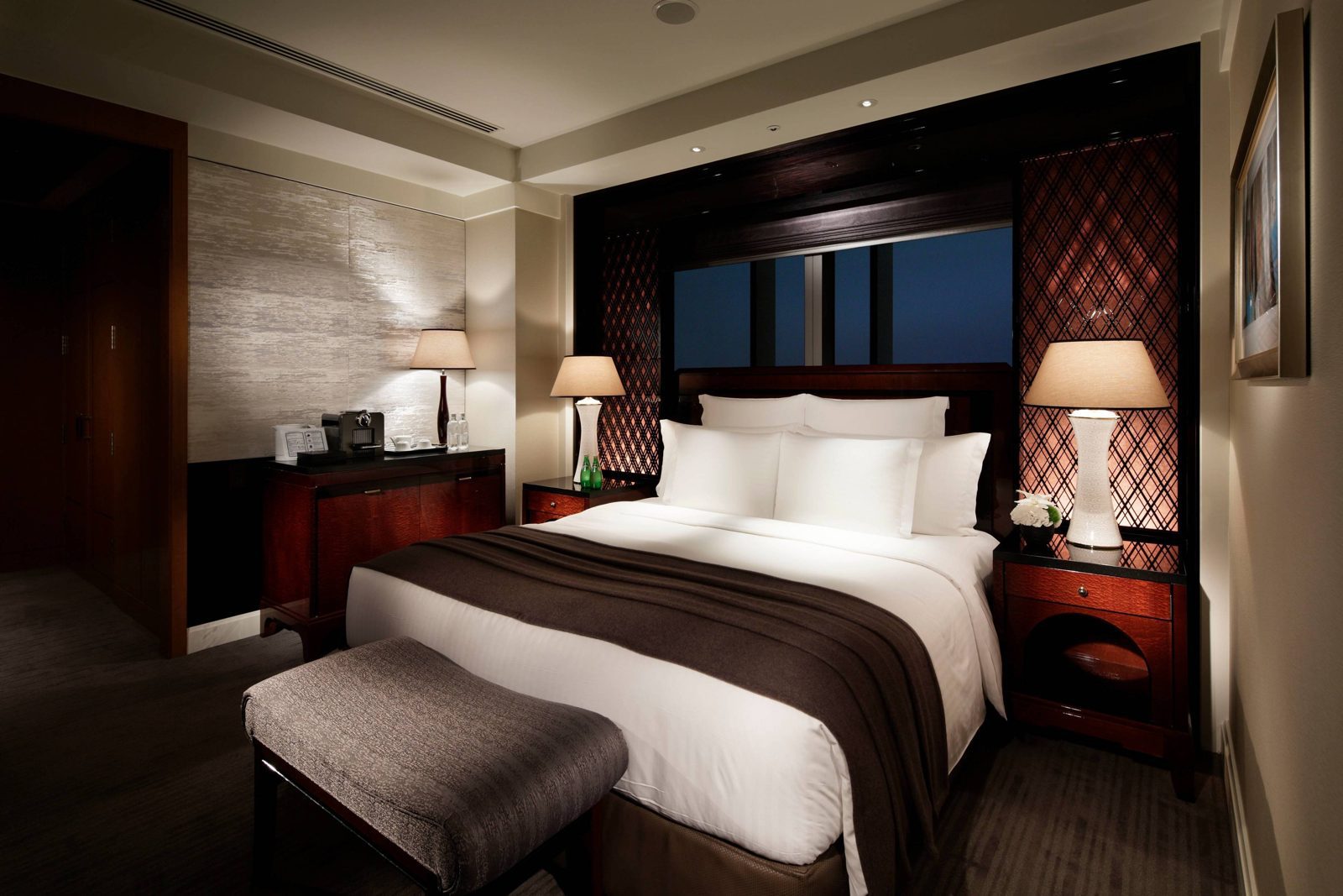 麗思卡爾頓東京 套房與 The Ritz-Carlton Club 樓層