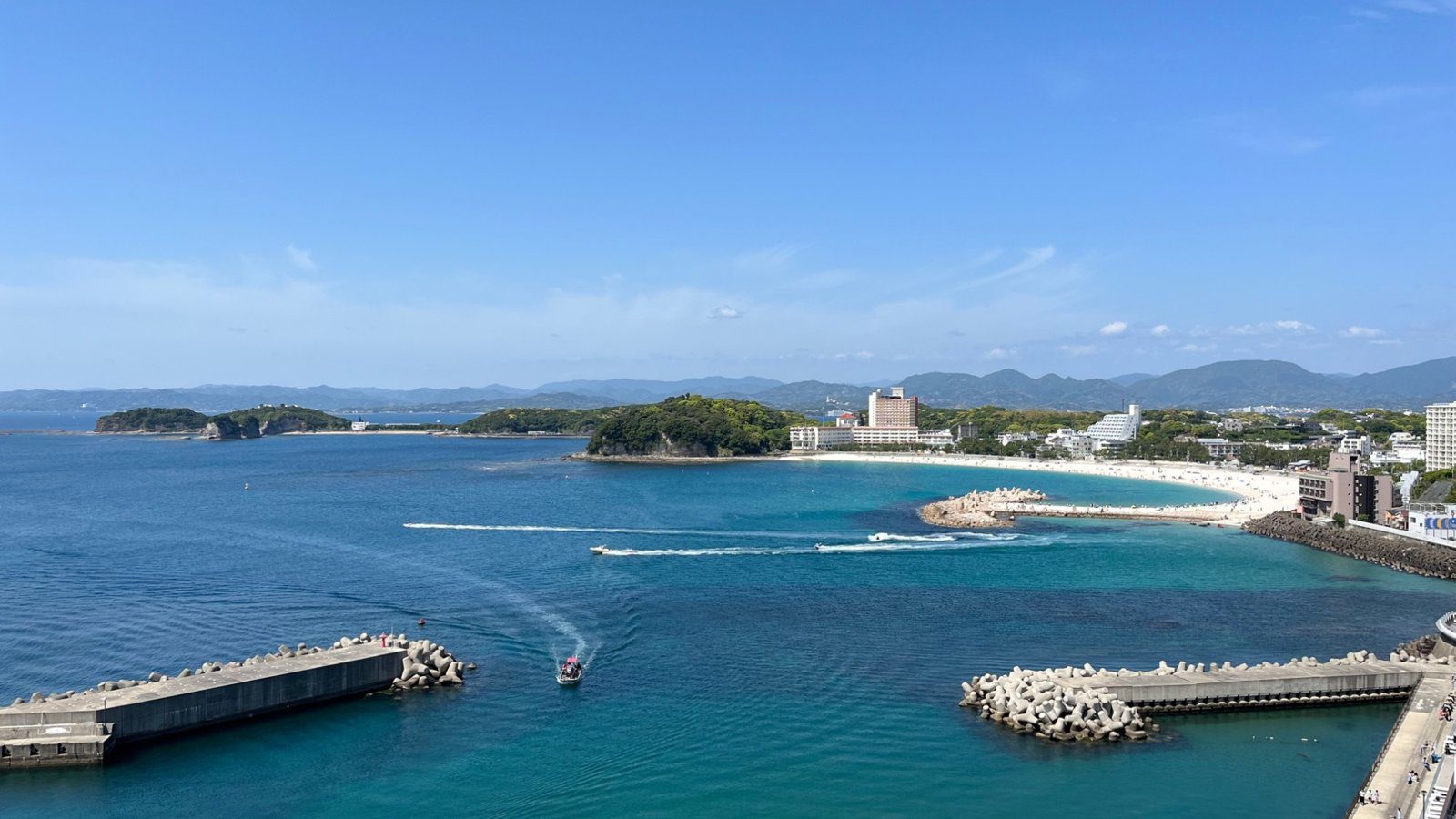 白濱溫泉 柳屋 客房窗外的白濱海景