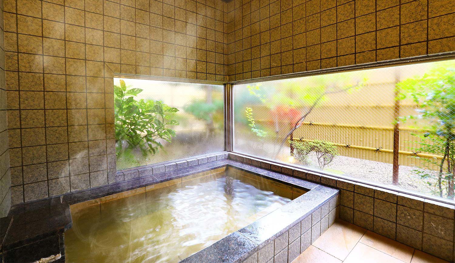 TAOYA 秋保 包租風呂「雅 MIYABI」的室內浴池
