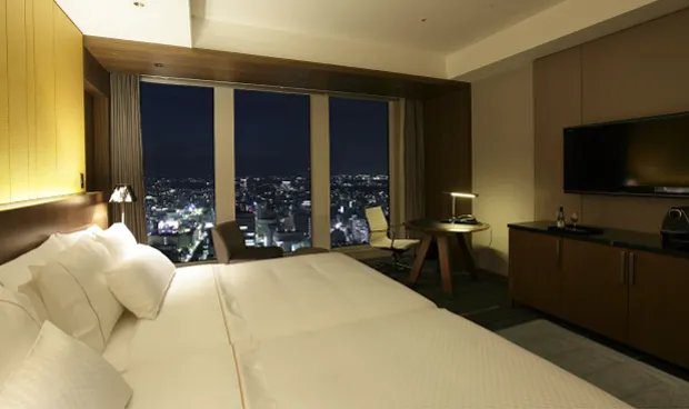仙台威斯汀酒店 Premier 景觀浴室房雙床與夜景
