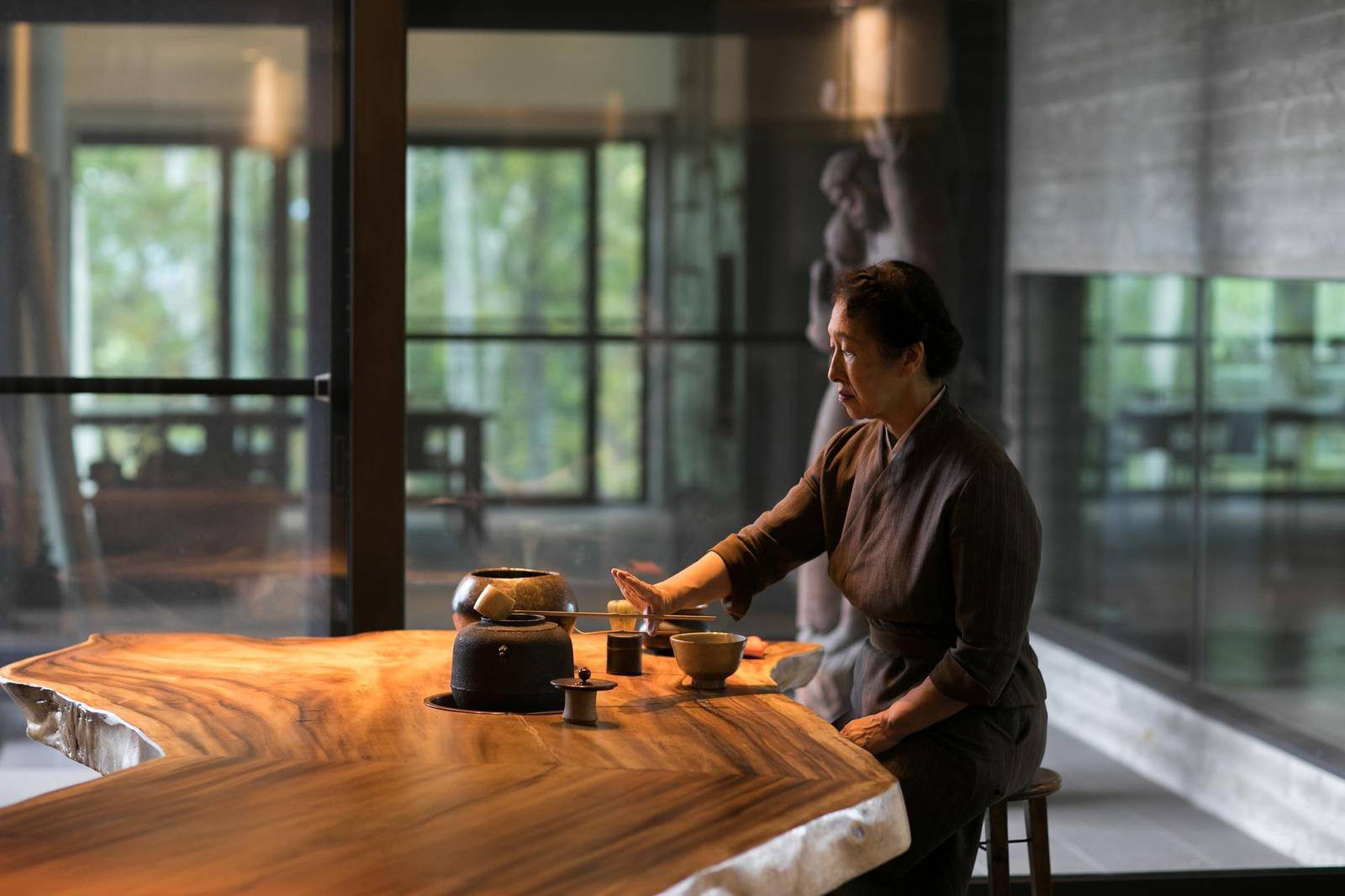 二世古坐忘林 茶の坐的木桌與抹茶道具