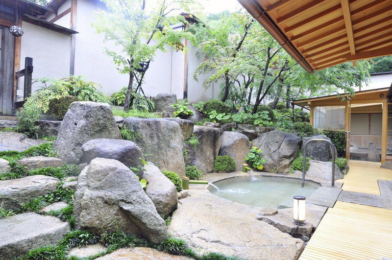 庭園之宿 石亭 廣島宮濱溫泉 露天風呂