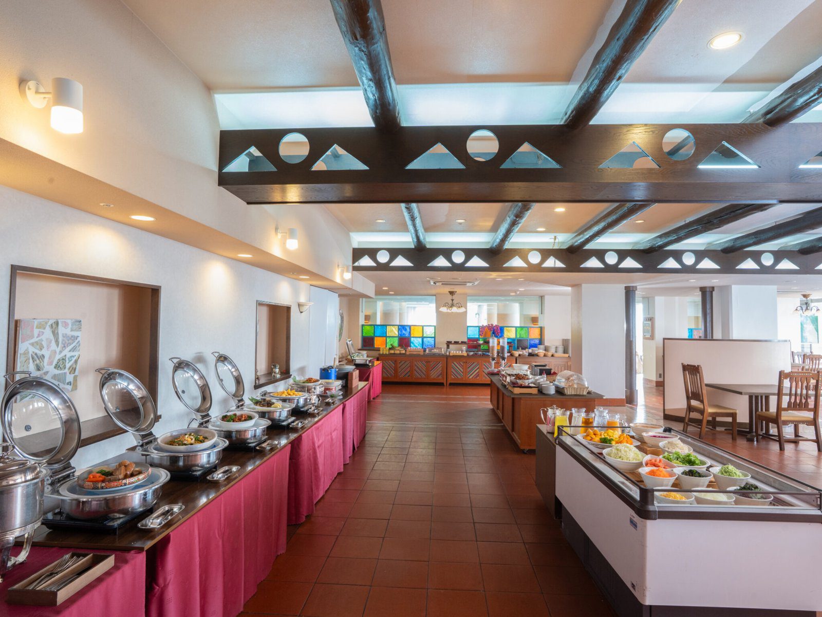 宮古島 Hotel Atoll Emerald 餐廳 Santa Fe 自助餐檯