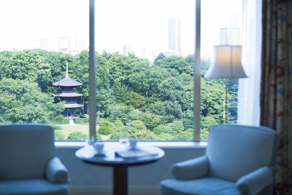 東京椿山莊大飯店 庭園景觀客房窗外的三重塔