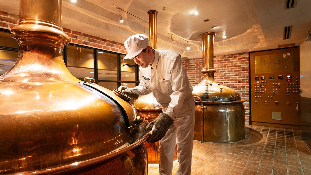 福岡大倉酒店 館內啤酒釀造所的銅製釀造槽