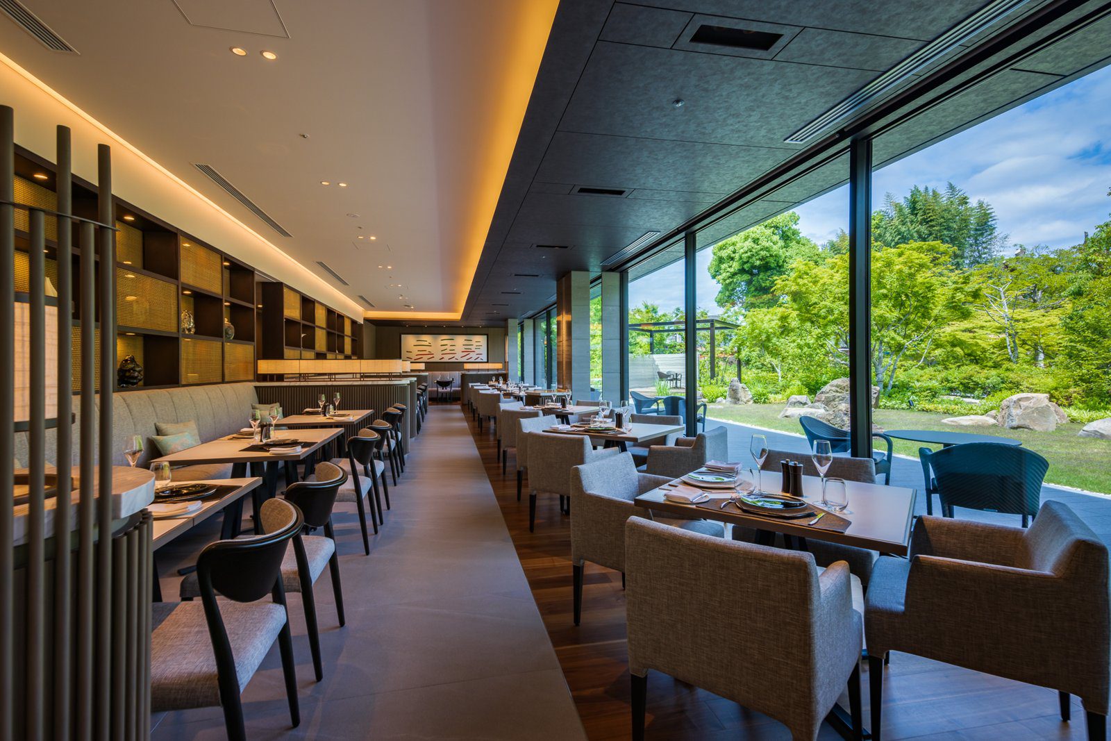 京都大倉酒店 岡崎別邸 面向庭園的法式餐廳 Nouvelle Époque