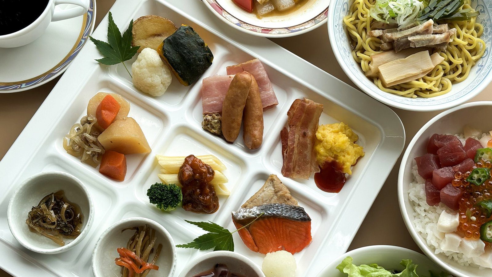 釧路王子大飯店 和洋自助早餐的取餐盤