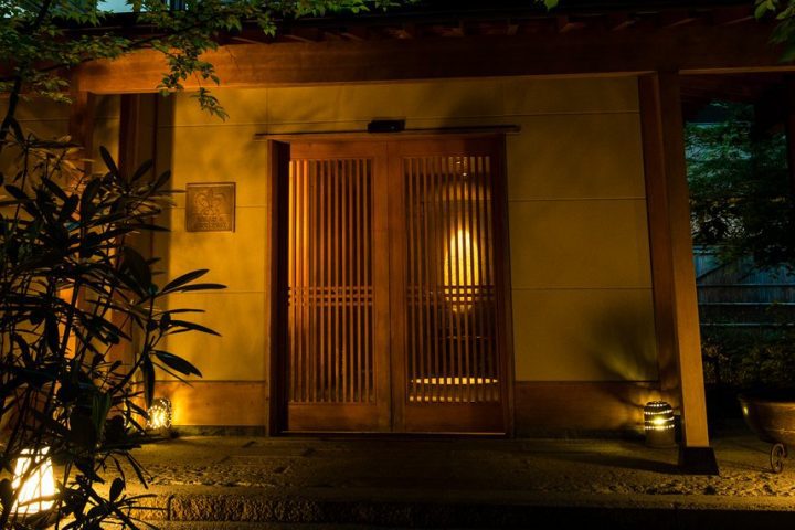 扉溫泉 明神館 松本