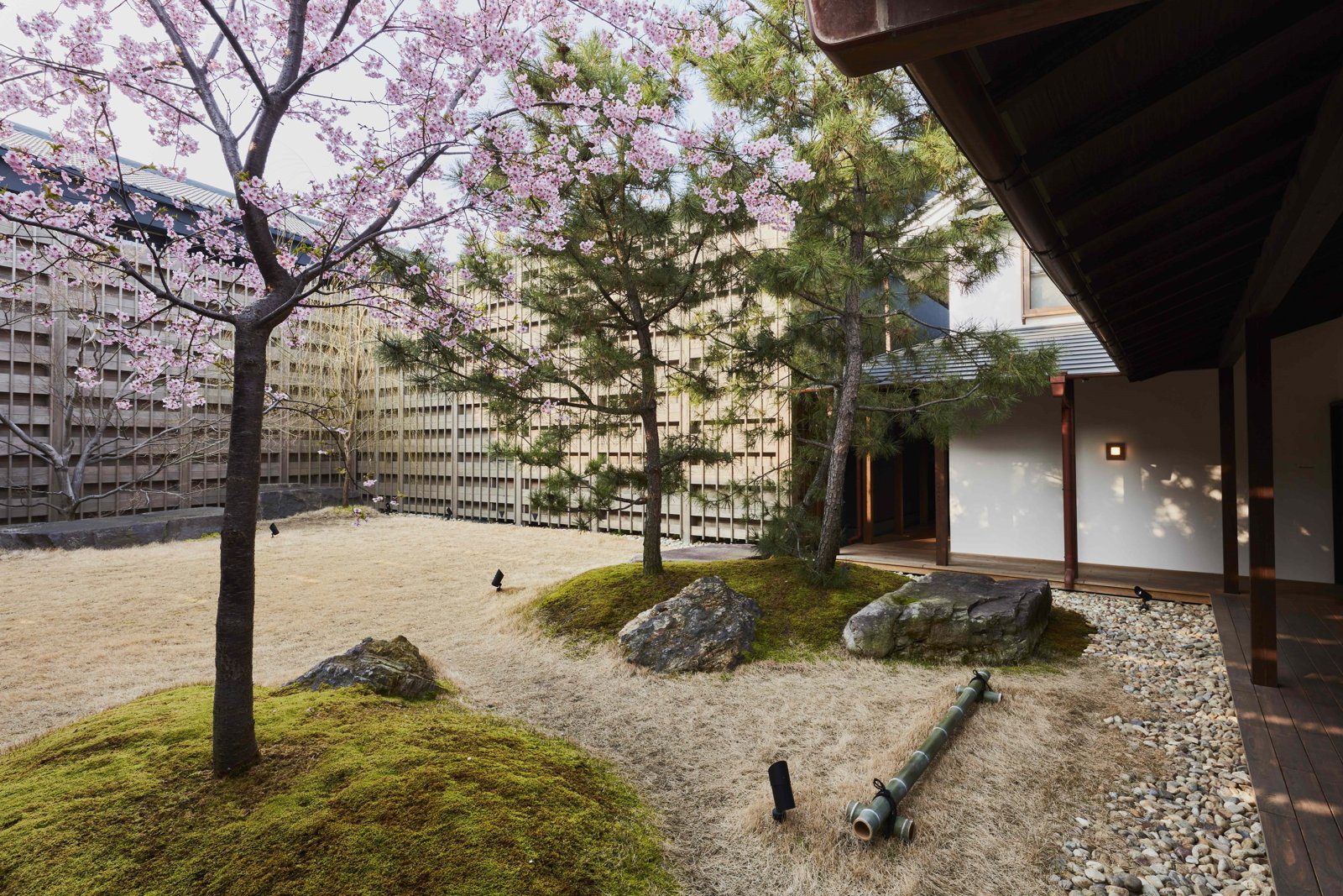 Azumi Setoda 安曇瀨戶田 中庭的庭園