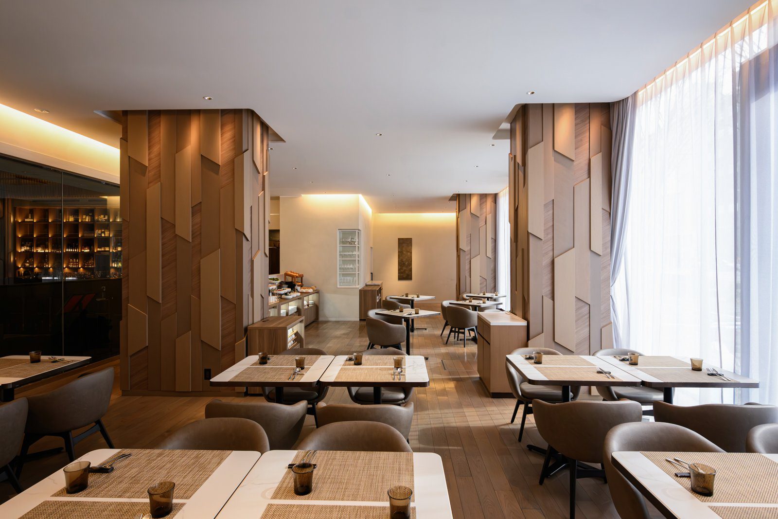 皇家花園 Iconic 飯店 京都 THE OIKE TERRACE 用餐區