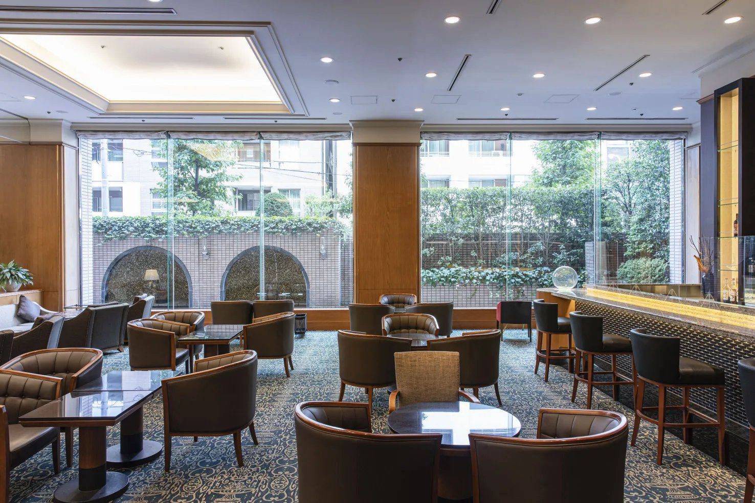 東京日本橋皇家花園飯店 1 樓大廳酒廊 Fontaine 座位區