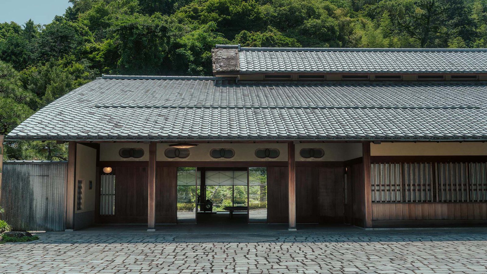 伊豆長岡溫泉 三養莊 新館玄關