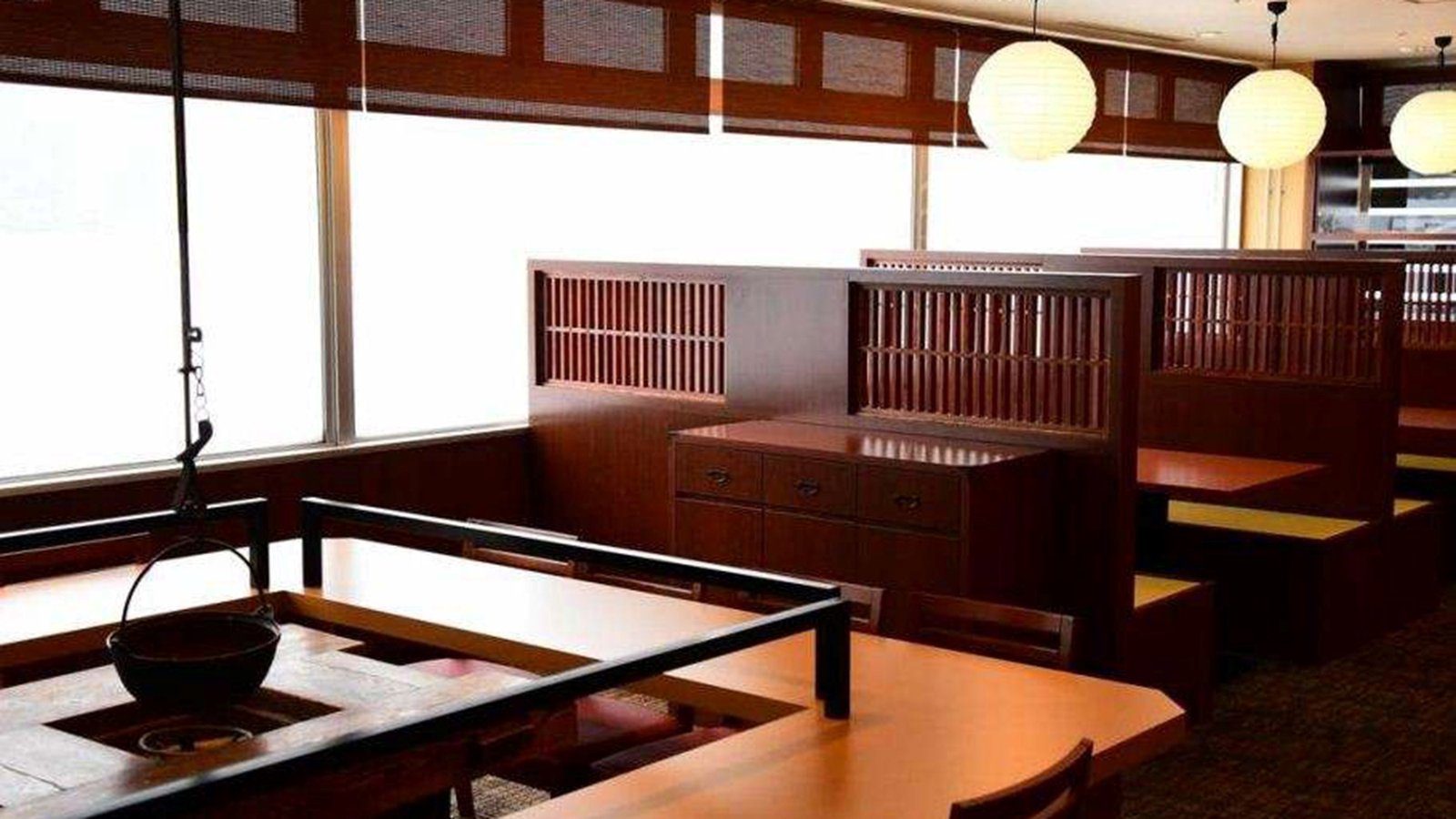 志賀高原王子大飯店 第 2 纜車站 1 樓居酒屋 YAKEBI