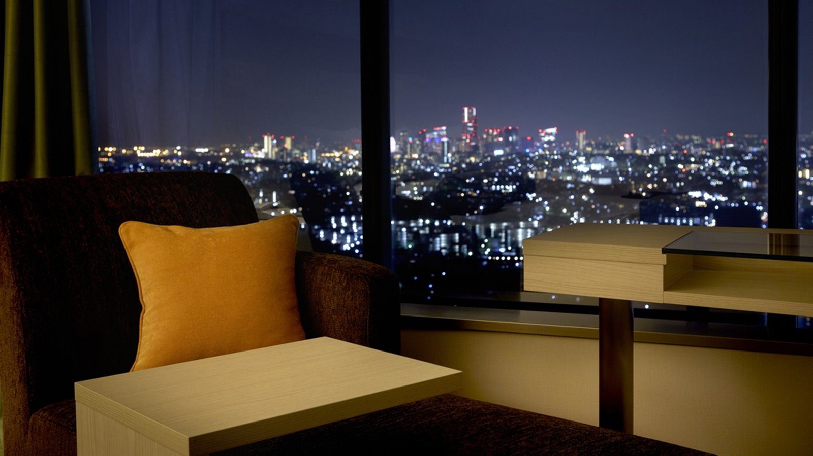 新橫濱王子大飯店 Sky View 客房窗外的夜景