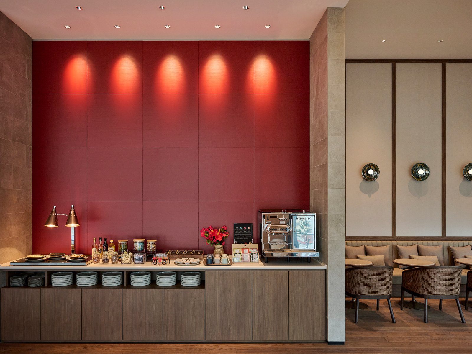 THE 皇家花園酒店 ICONIC 那霸 Executive Lounge 餐點檯