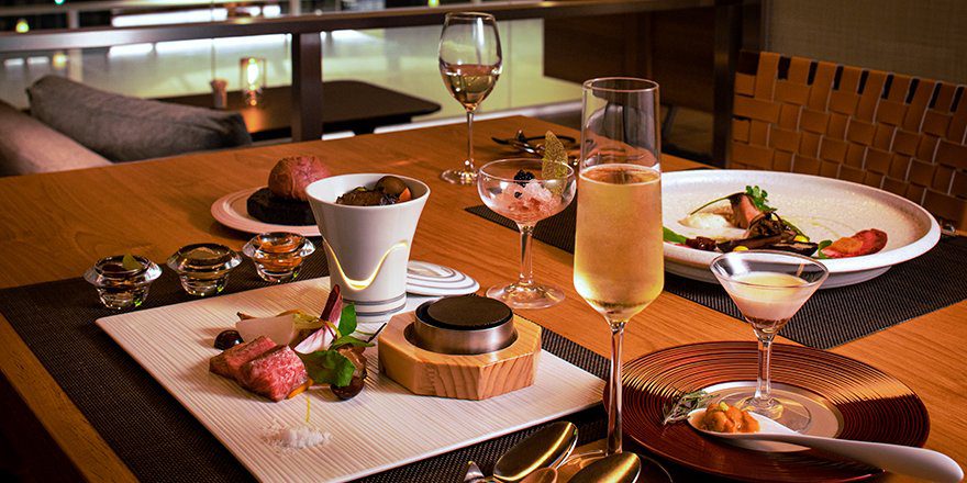 洞爺湖景乃之風度假飯店 フレンチ懐石的晚餐